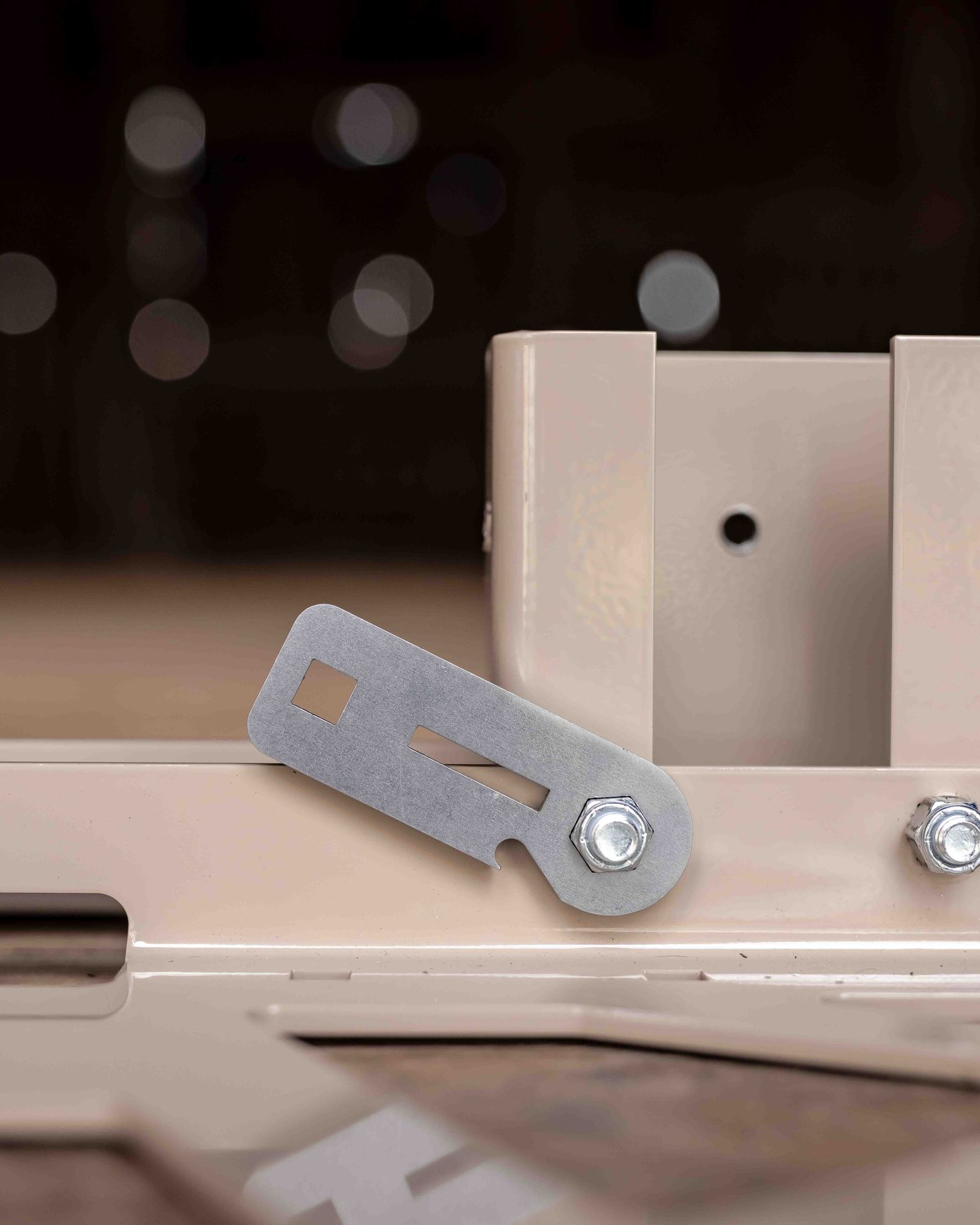 Breakdown Base Tool for assembling and disassemble for shooting targets