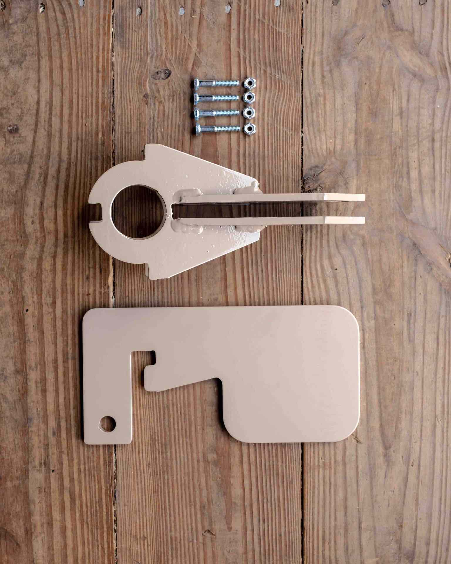 Hostage Steel Target Assembly