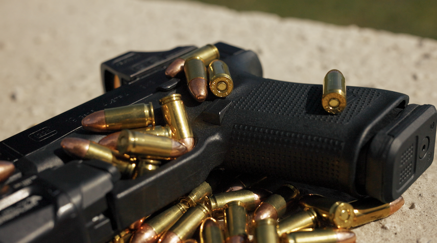 9mm ammo rounds on Glock 19 Pistol