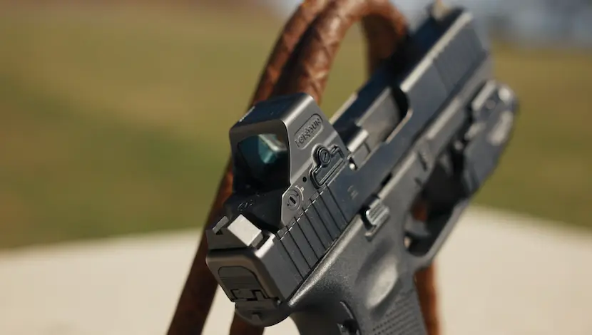 Holosun 508T Red Dot on Glock 19