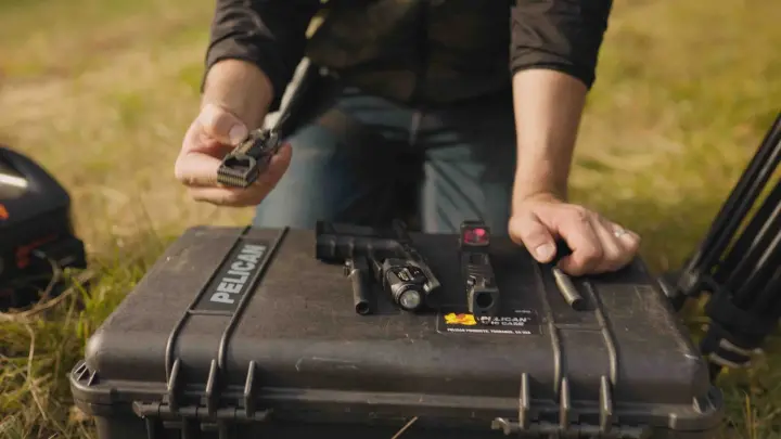 Tool Kit for fixing a squib