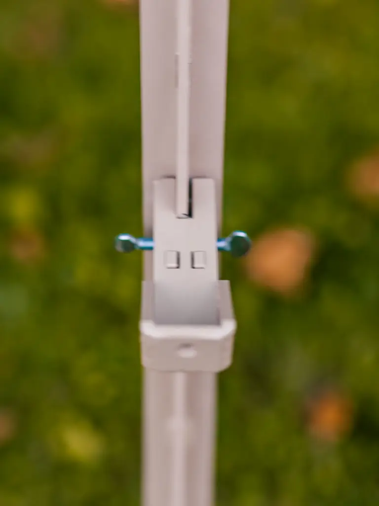 FRONT MOUNT T-POST MOUNT 4X3 XLR-19.webp