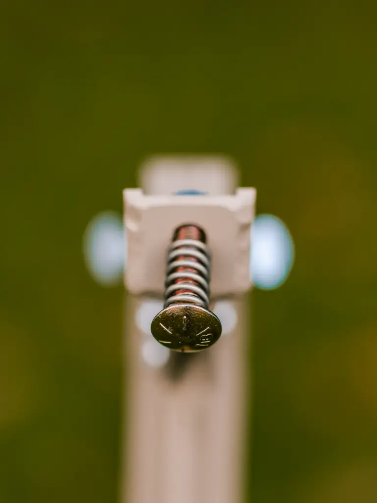 HD T-POST MOUNT 4X3 XLR-16.webp