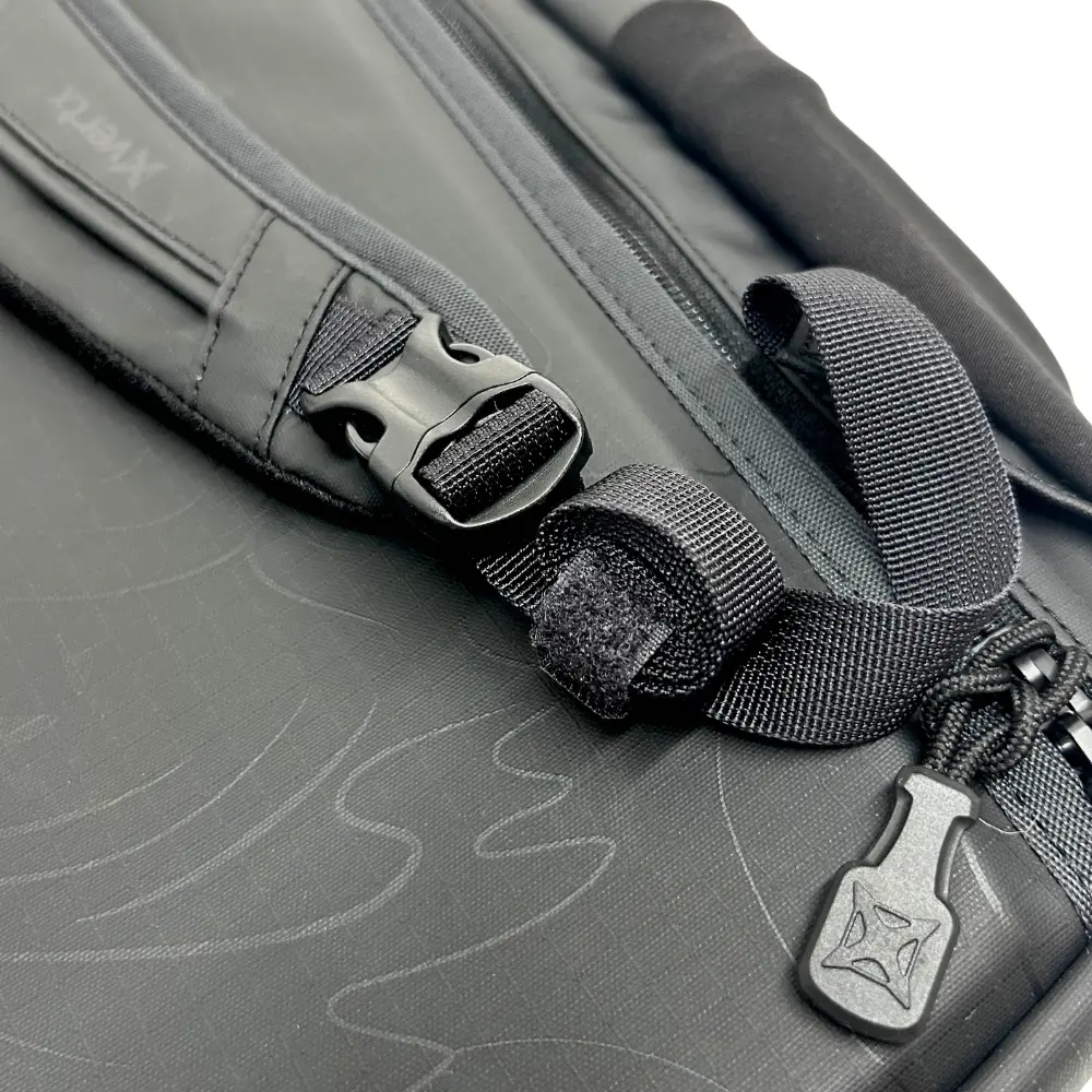 VTX5305_Strap Buckle1_000.webp