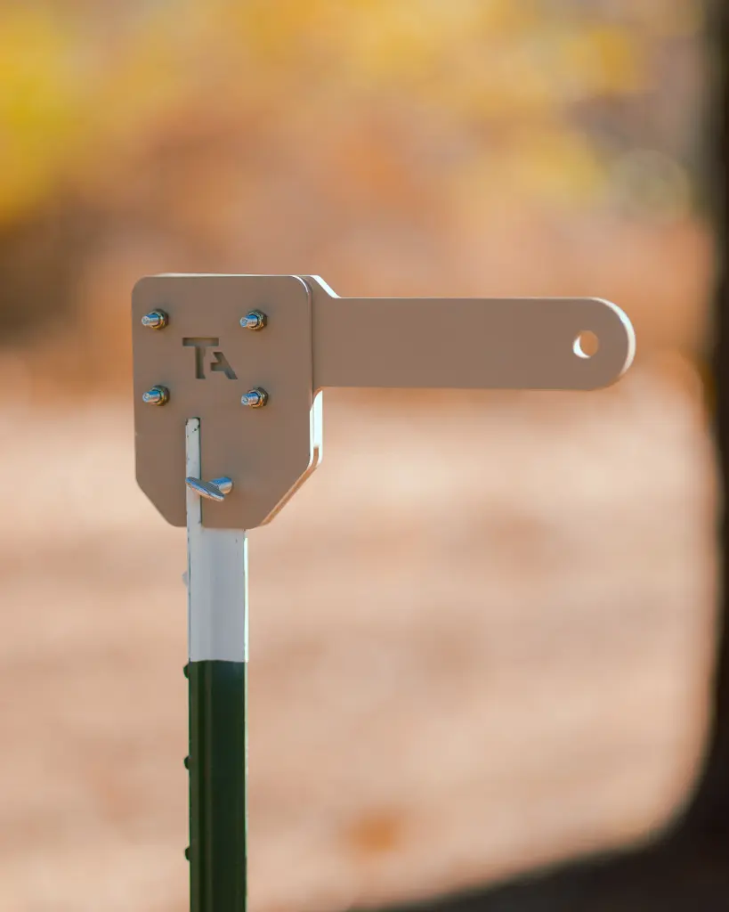 A-DAP T POST BRACKET 4X5 XLR-4.webp